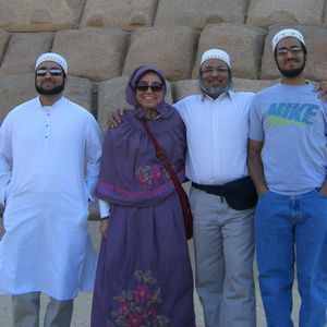 Meet your Posher, Ali